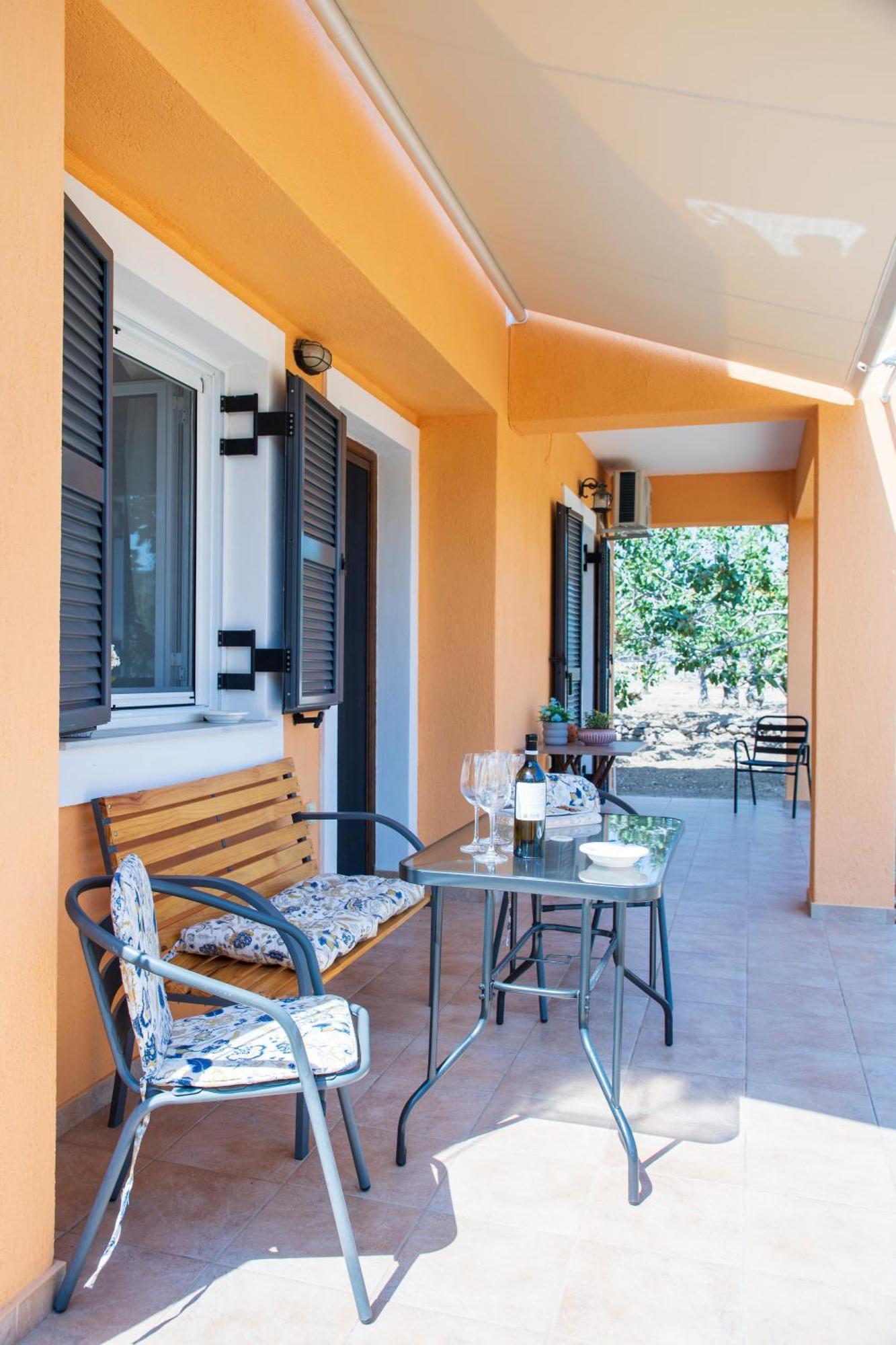 הוילה Aegina Nick'S House מראה חיצוני תמונה