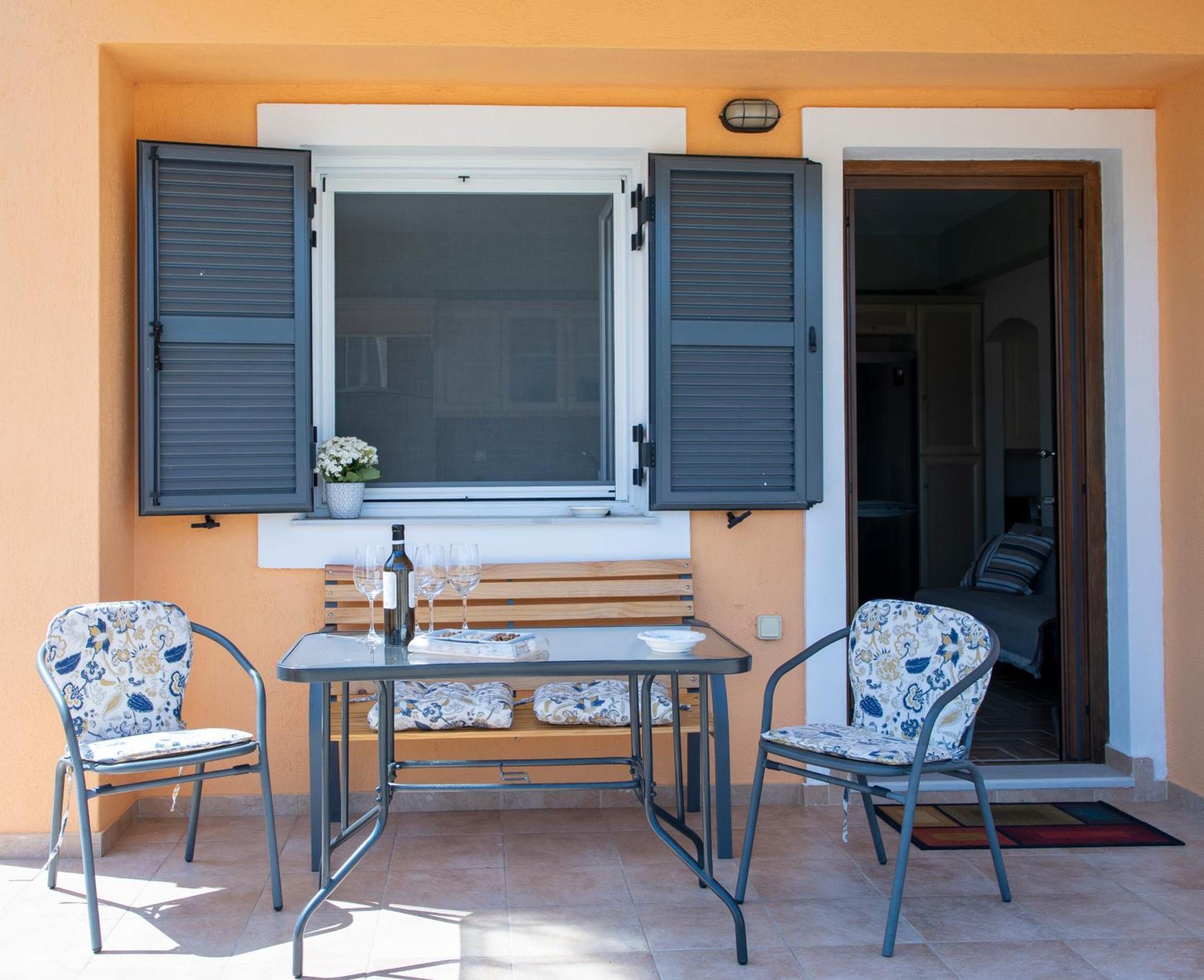 הוילה Aegina Nick'S House מראה חיצוני תמונה